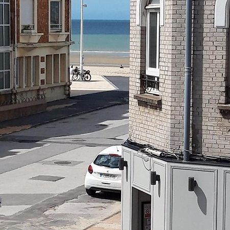 Petit Studio Vue Mer 50M De La Plage Malo Экстерьер фото